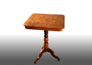 tavolino-da-gioco-rolo-emporiodellepassioni.com