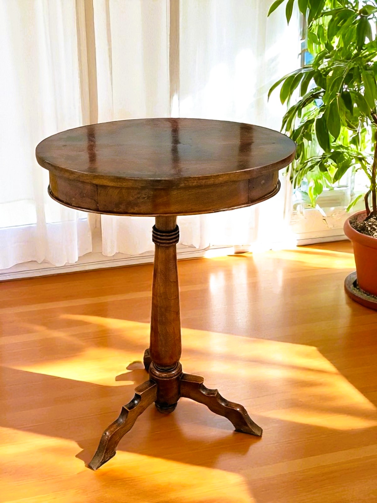 tavolino-antico-ovale-luigi-filippo-emporiodellepassioni.com