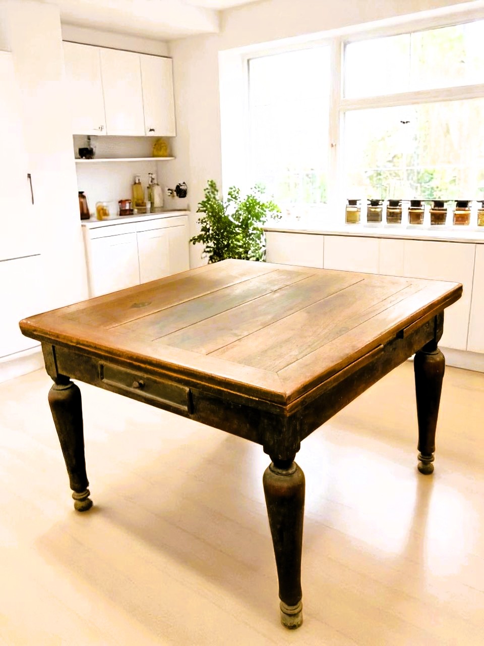tavolo-rustico-quadrato-allungabile-emporiodellepassioni.com