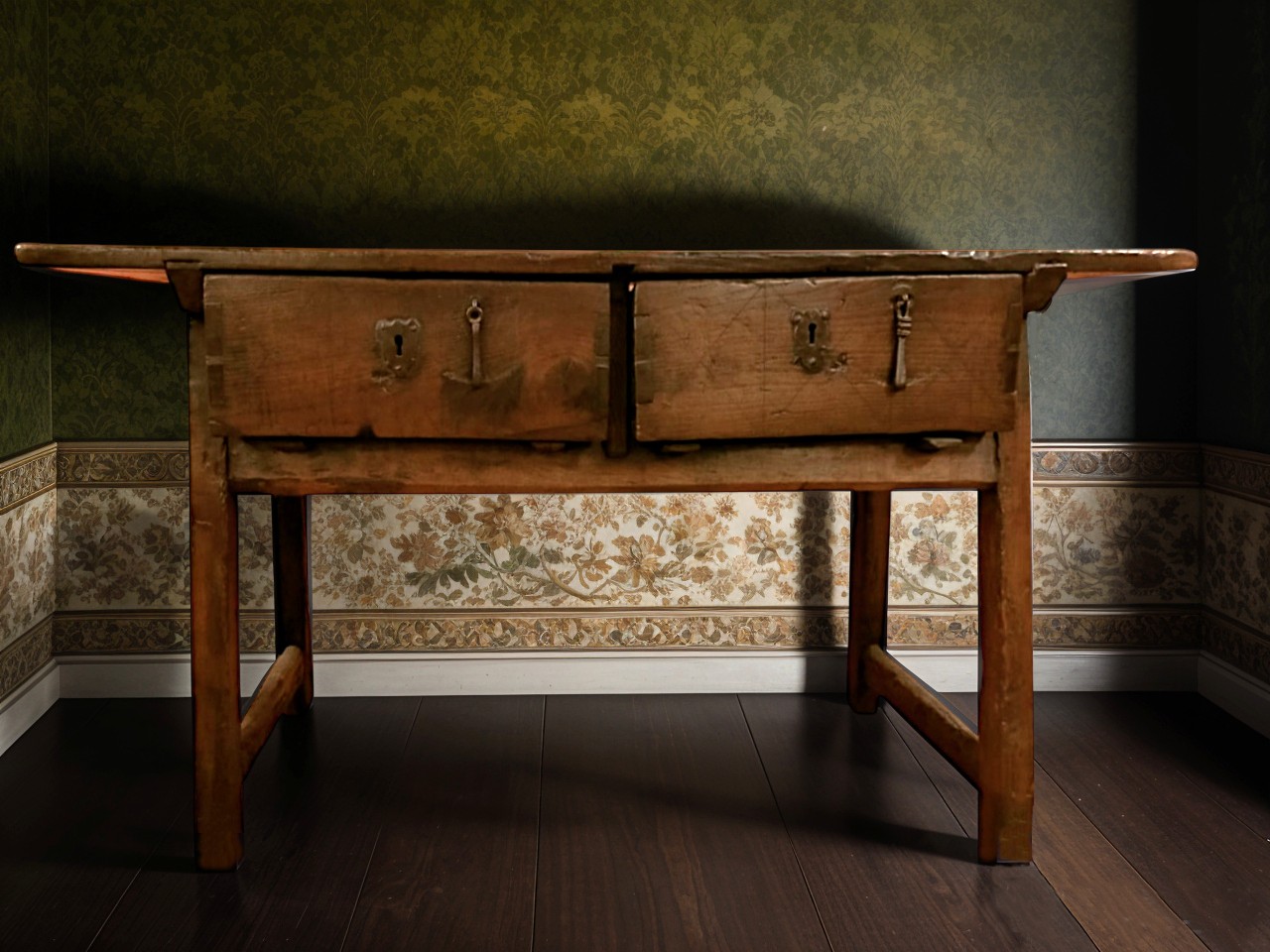 tavolo-spagnolo-xviii-secolo-emporiodellepassioni.com