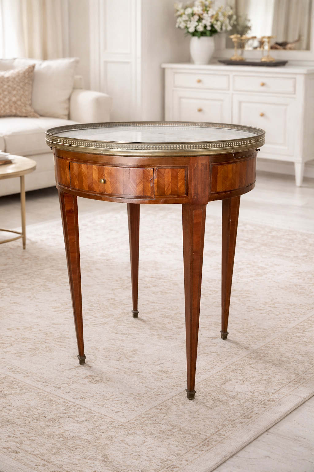 tavolino-rotondo-luigi-xvi-piano-in-marmo-emporiodellepassioni.com